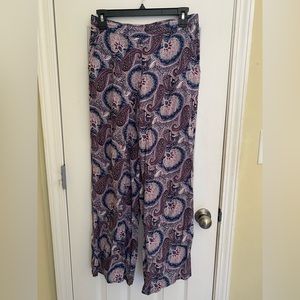 Comfy purple flowy pants